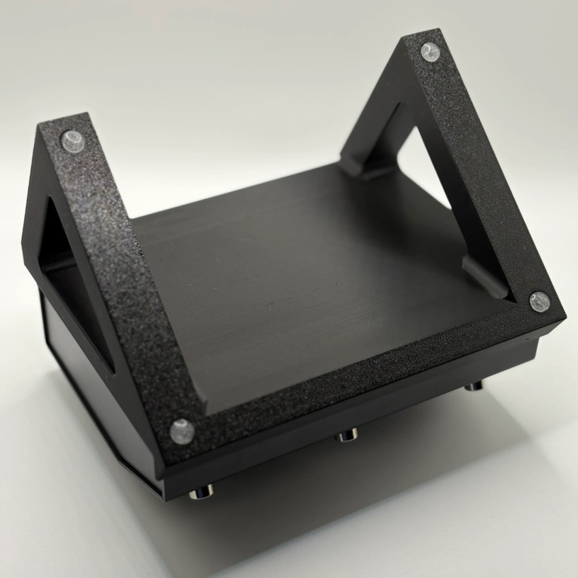 Boss GT-1000 Core Desktop Wedge Stand